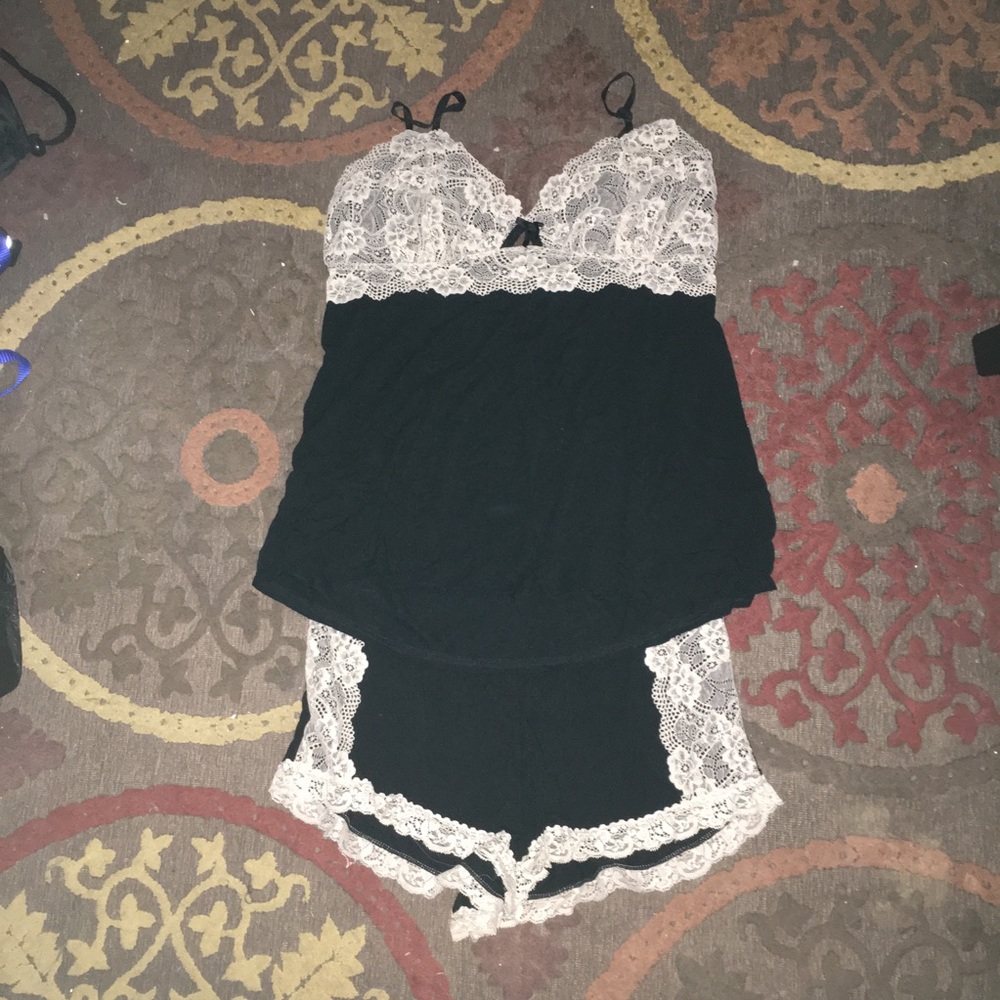 Adore me sleep set